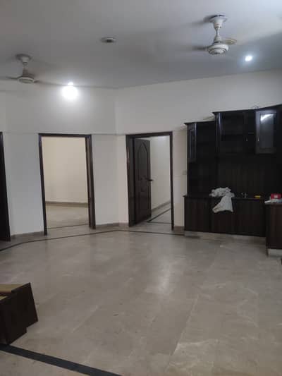 10 Marla Lower Portion for Rent in Wapda Town, J3 Block | Gas Available