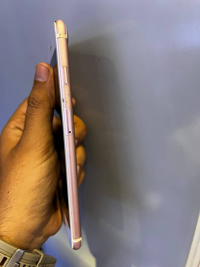 Apple iPhone 7 Plus 1