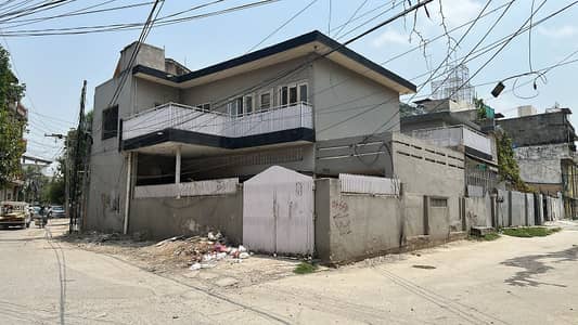 8 Marla Corner House Is Available For Rent In E Block