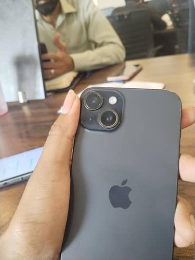 Apple iPhone 15 plus