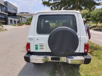 Mitsubishi Pajero 2026