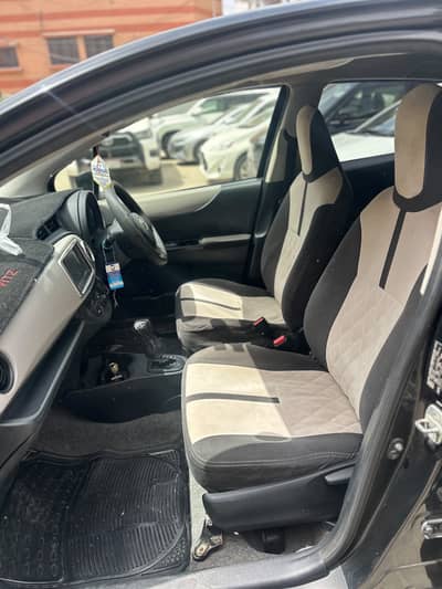 Toyota Vitz 2013