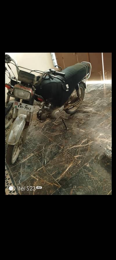 *Superstar 70cc - Karachi Registered KNI-7912*
