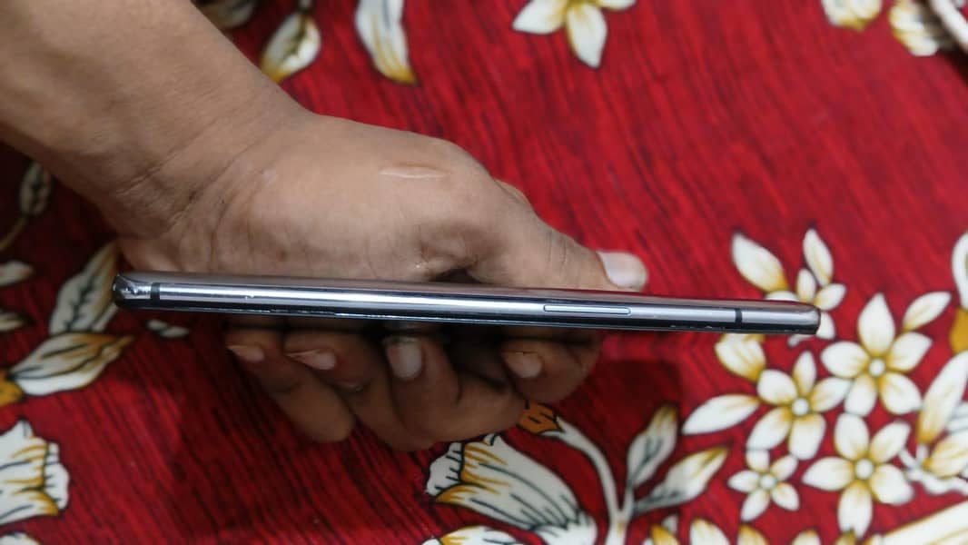 One Plus 7T 4