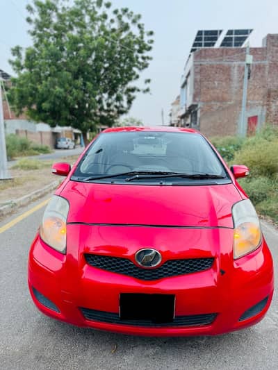 Toyota Vitz 2014       03376211699 only WhatsApp