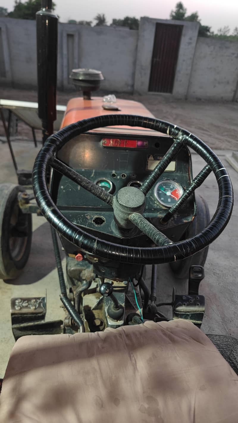 tracter 4