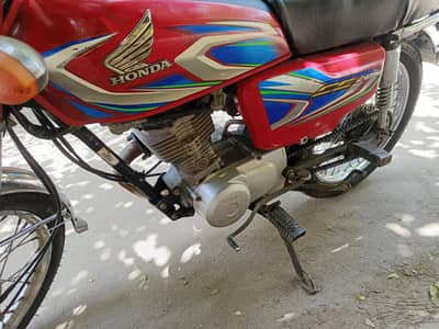Honda 125 2022 model urgent sale