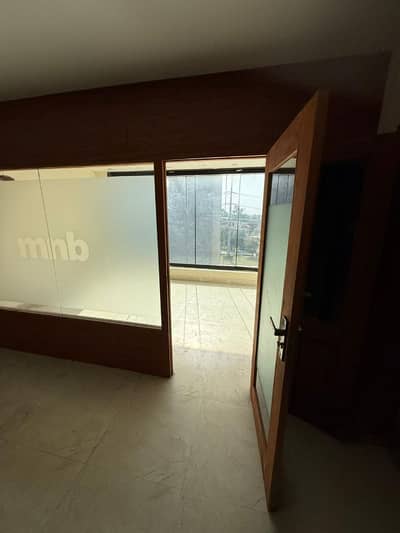 4 Marla Floor with elevator