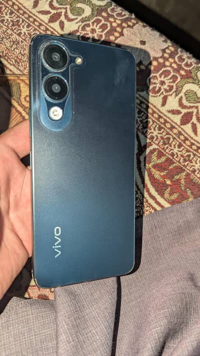 vivo Y04