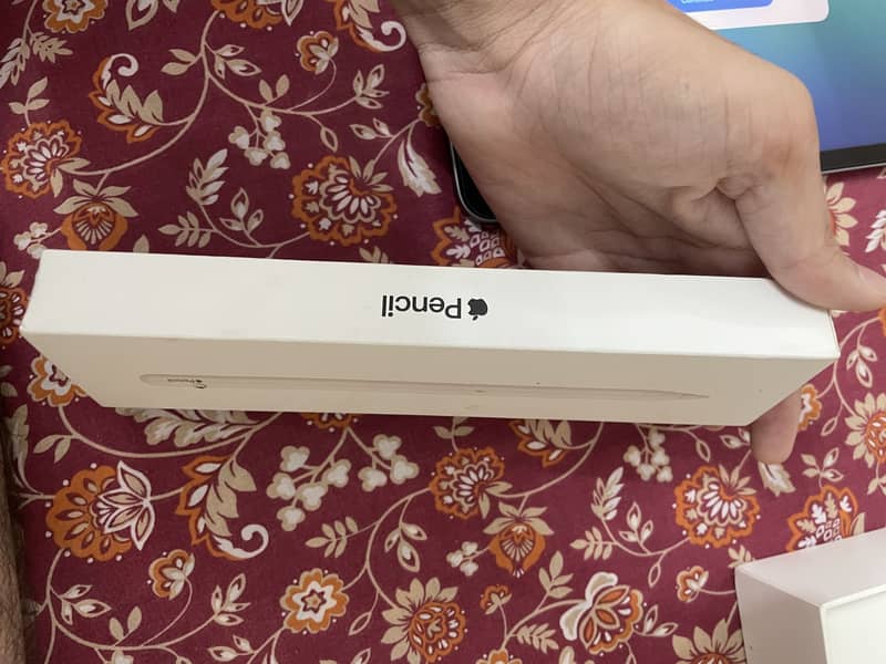 Ipad pro M2 12.9 9