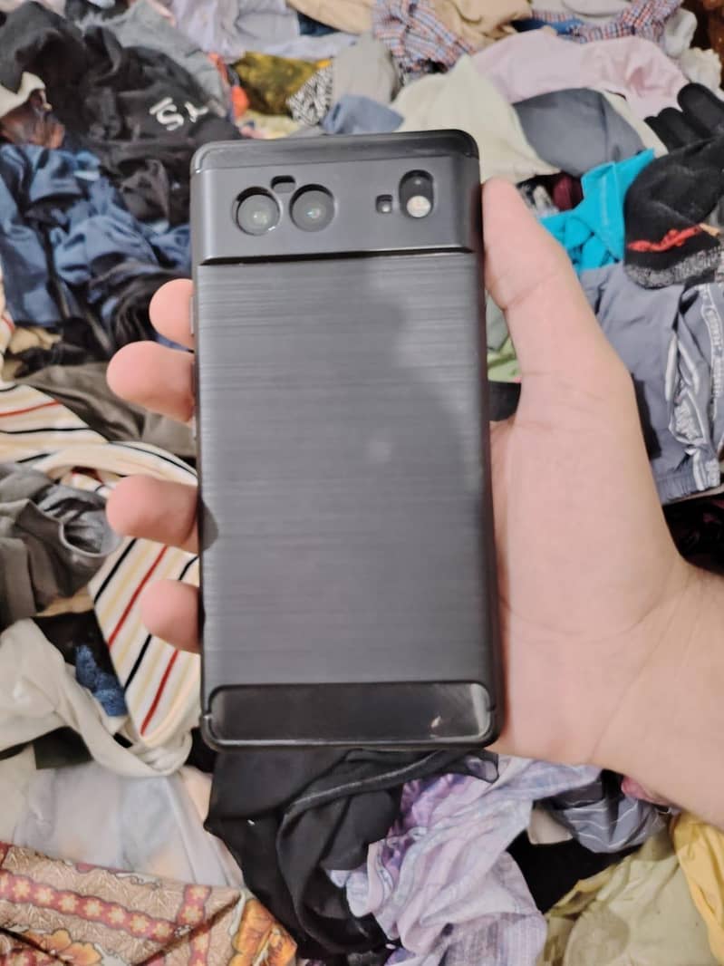 Google Pixel 6 4