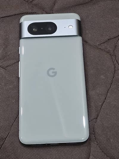 Google Pixel 8