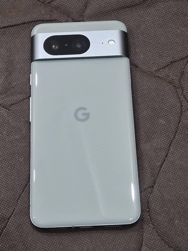 Google Pixel 8 0