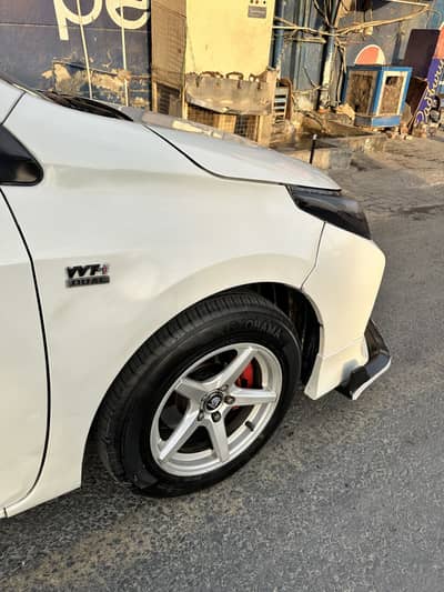 Toyota Corolla GLI 2015