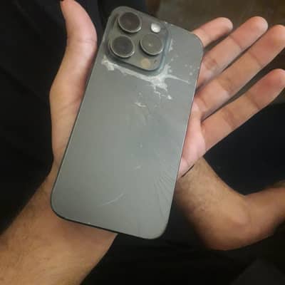 iPhone 15 pro back brack h front  pa dot h