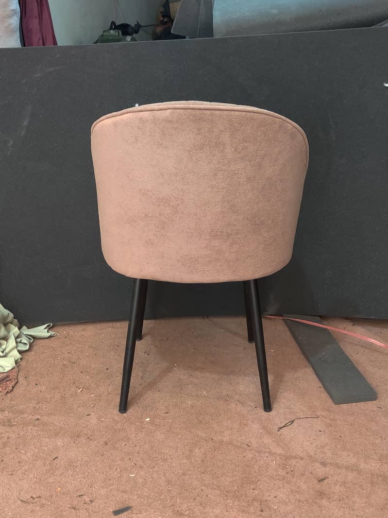 Dining chair 4