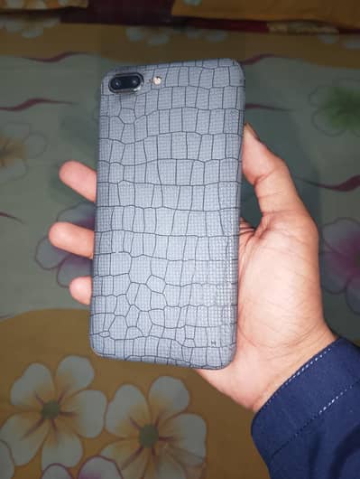 Exchange iPhone 8 Plus 64gb battery 79 health Read Add