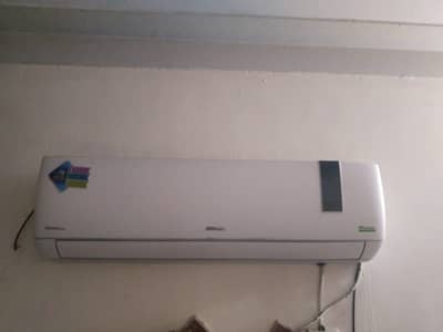 Homage Inverter Ac slightly used. Contact 03083012800