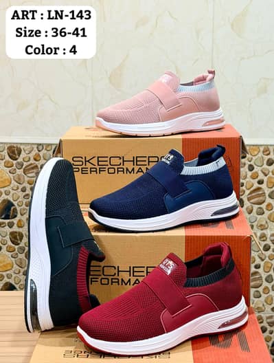 shoes ki shop Kay leay sales man ki zarorat ha