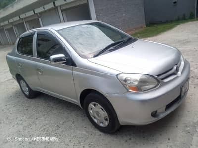 Toyota Platz 2003