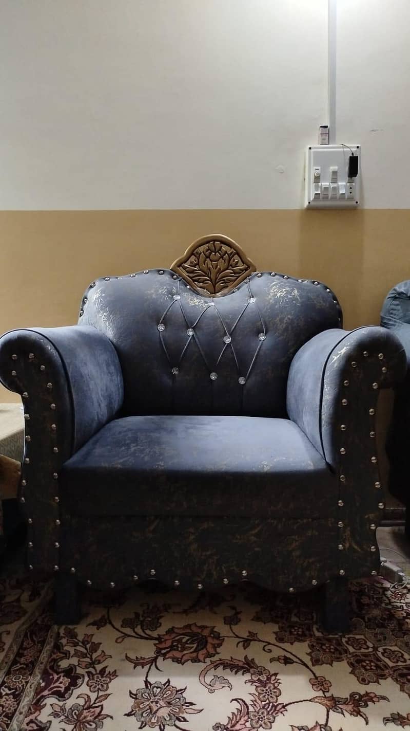 Sofa 5 seater 1