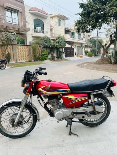 Honda cg 125 bike