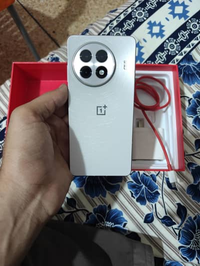 Oneplus ace 5 brand new 10/10 pta available
