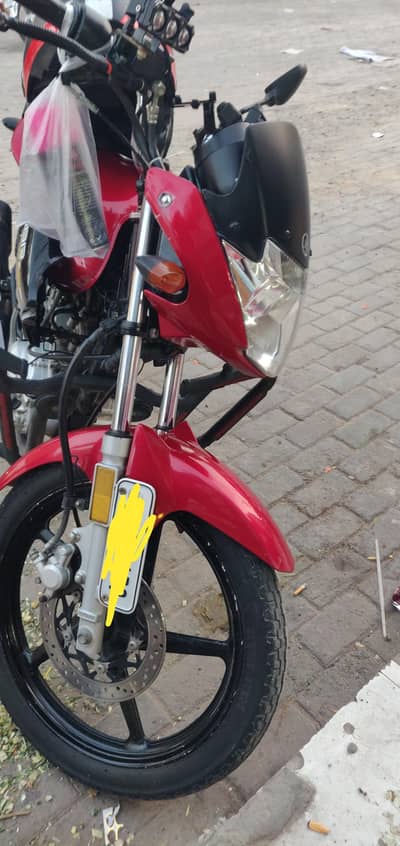 Yamaha YBR 125
