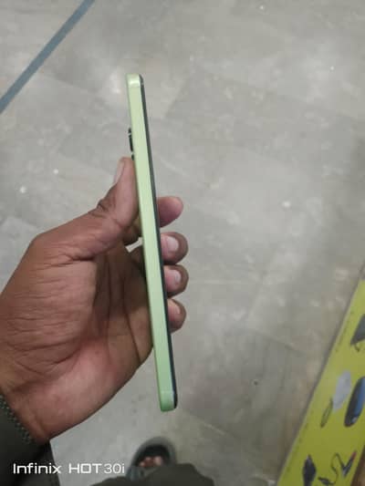 Vivo Y100.8+8.256gb
