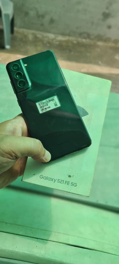 Samsung Mobile S21 FE