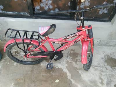 Thunder Kids Cycle 18 Inch – excellent Condition