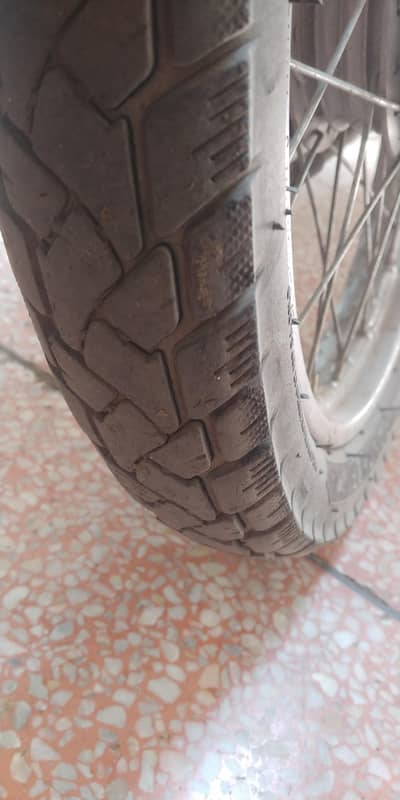 cd 70 panther tyres