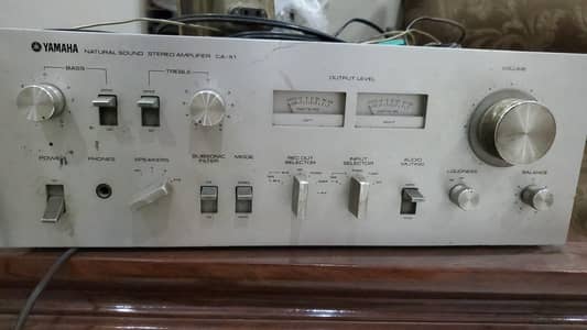 yamaha amp with high quality speaker
