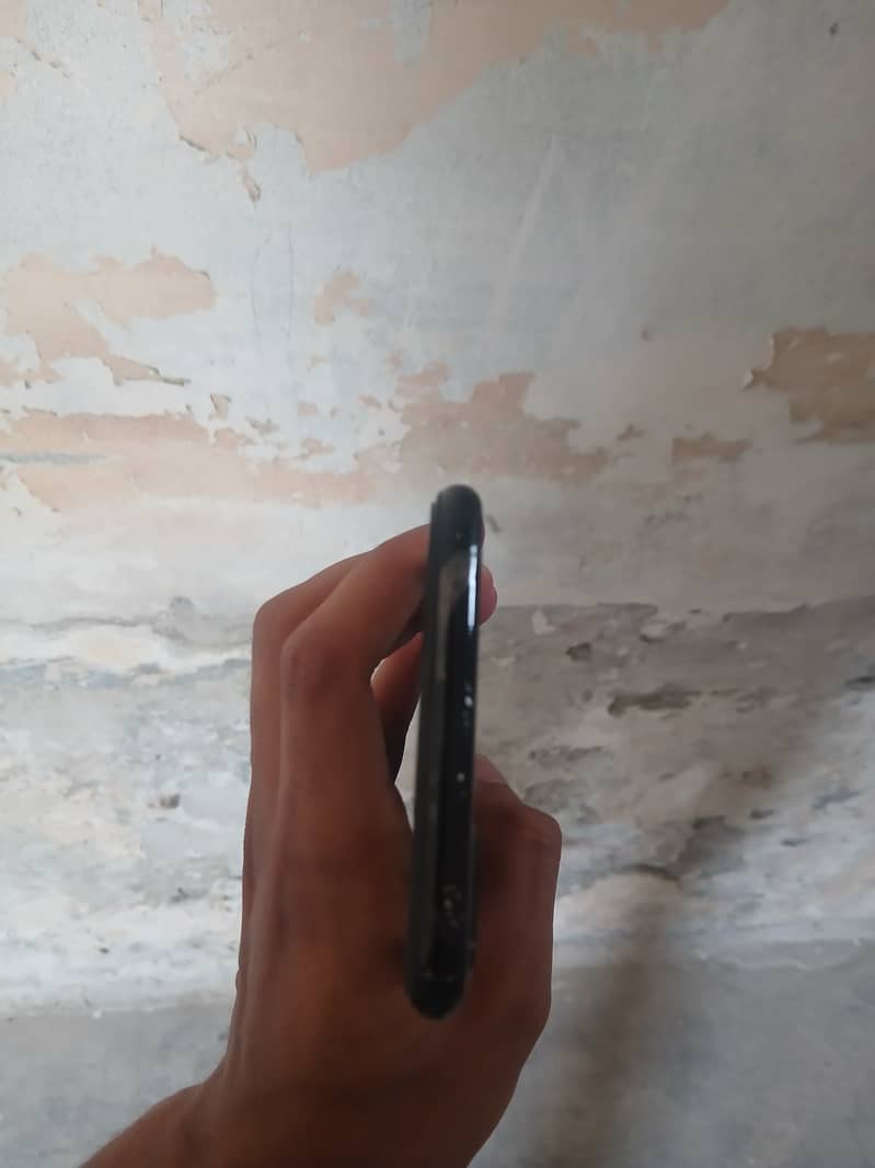 Apple iPhone 7 Plus 5