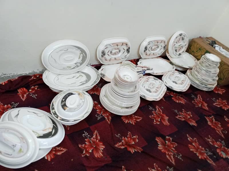Dinner Set 1