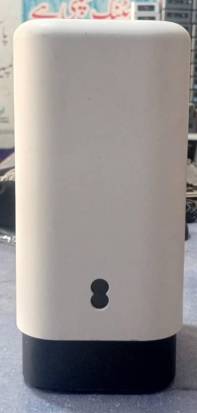 Askey Smart 5G Hub HH70C