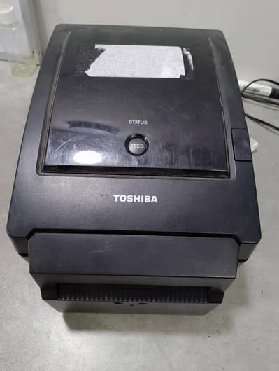 Toshiba 4" lable printer with cutter Good as new 10/10