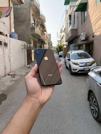 iPhone XsMax 256 GB DUAL SIM PTA APPROVED