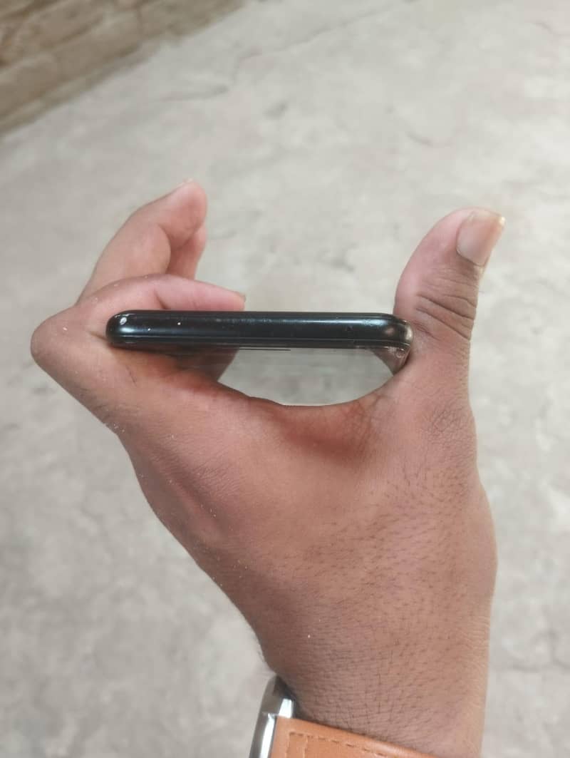 Google Pixel 3 5