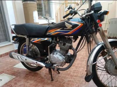 Honda CG 125 Euro 2 in good condition urgent sale