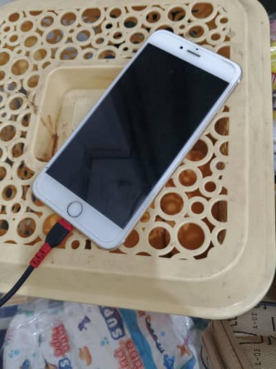 Apple iPhone 6S Plus