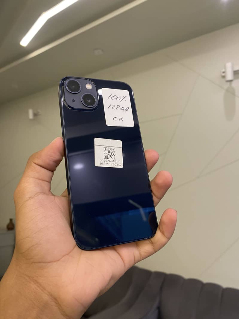 Apple iPhone 13 3