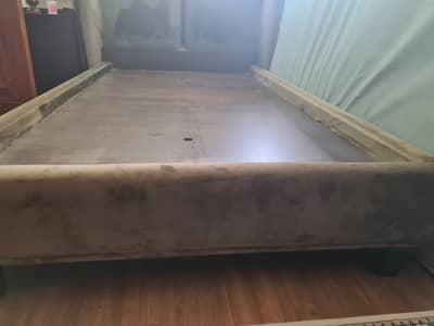 2 x Berger Beds