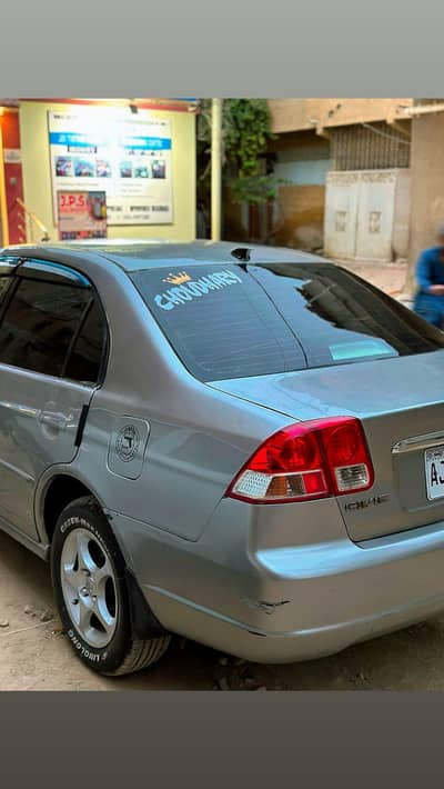 Honda Civic EXi 2005