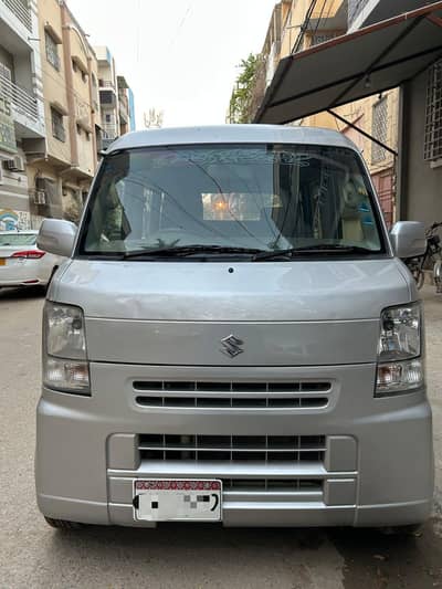 Suzuki Every 2013
