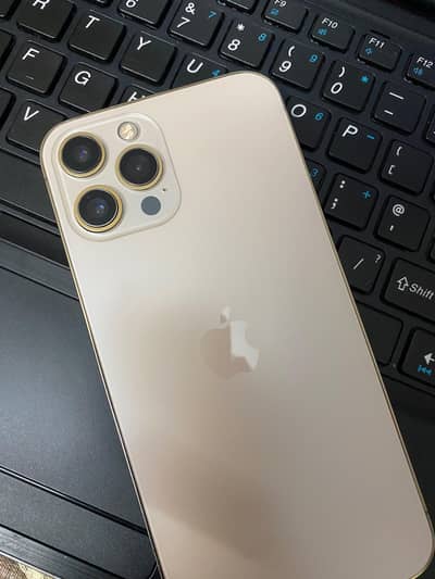 12 Pro Max urgent sale price Kam ho jay gi