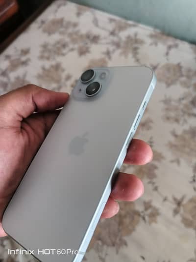 Apple iPhone 15