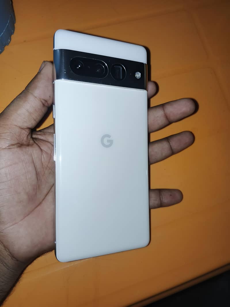 Google pixel 7 pro 4