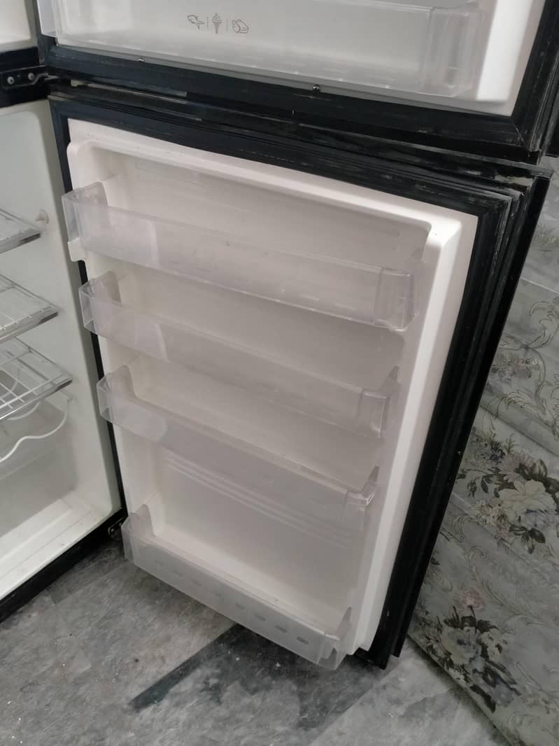 Refrigerator 1