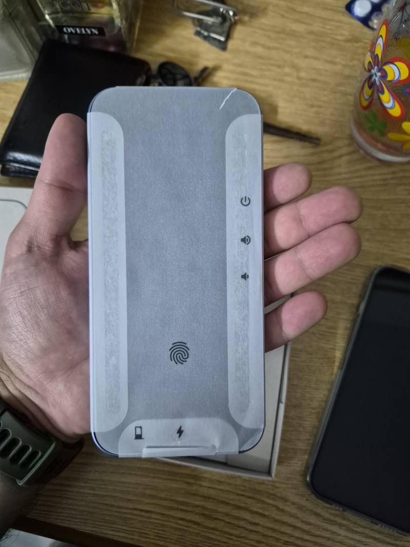 Google Pixel 9a 6